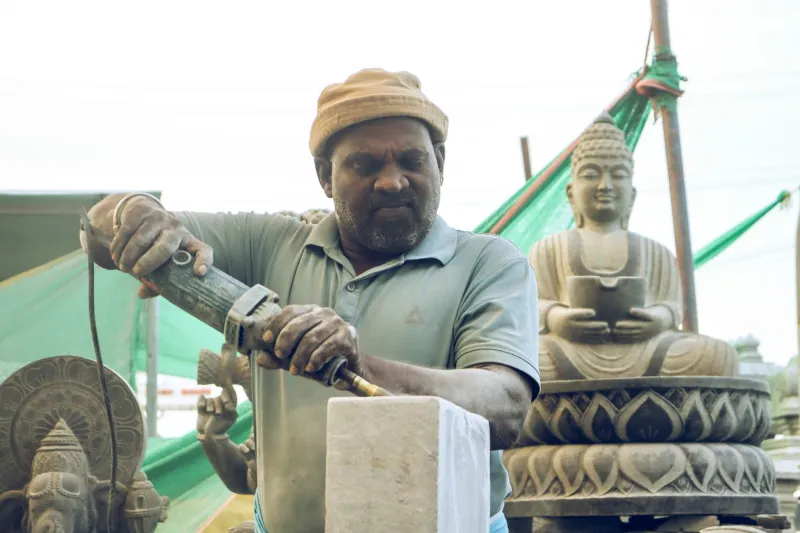 Chisels, Dust and Devotion: The Dorset Stonemason Putting Young Hands to Ancient Stone